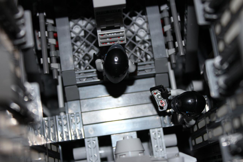 Illustration for article titled Custom LEGO Star Destroyer Is So Huge It Has A Three-Level Interior